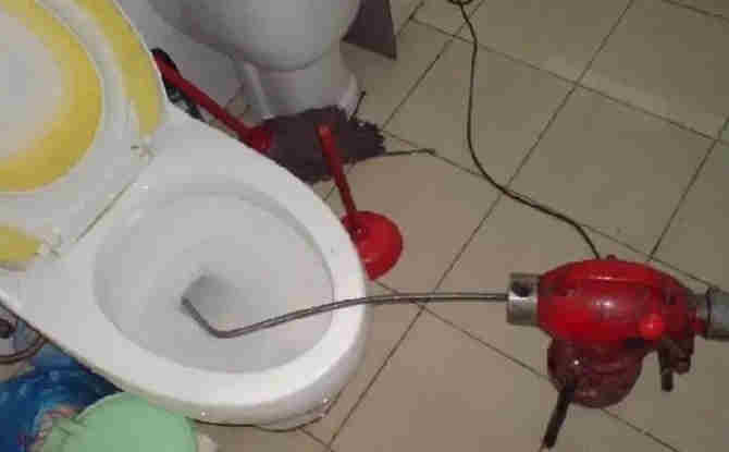 南安马桶通下水